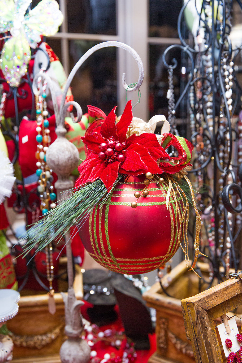 Riverstone Holiday Market